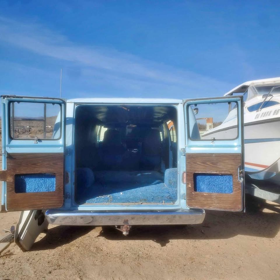 Dodge-Van-and-chrysler-boat-1974
