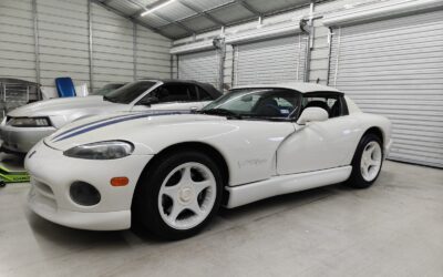 Dodge Viper 1996