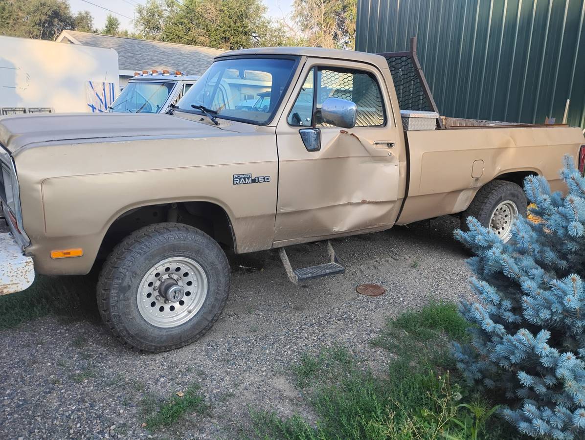 Dodge-W250-1991
