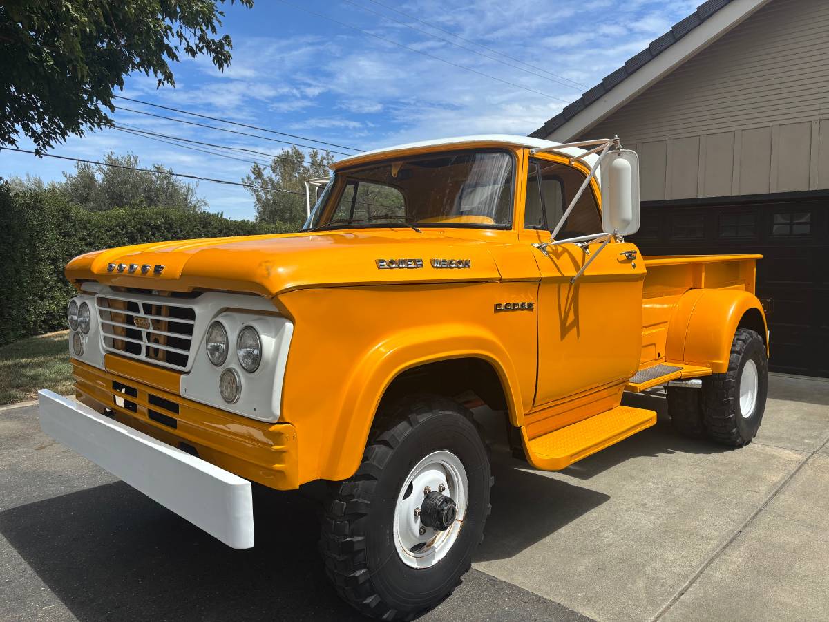 Dodge-W300-1964-yellow