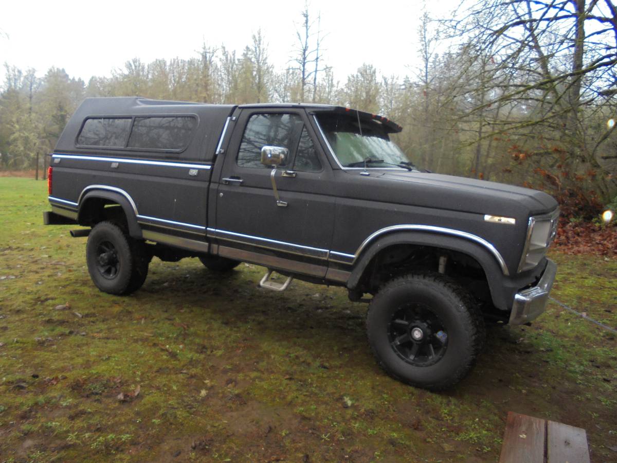 F-250-ford-1986-black