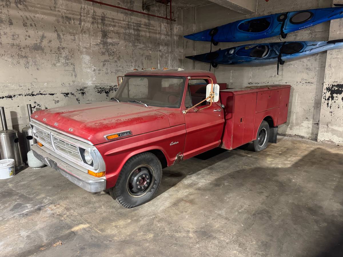 F350-custom-1972-red