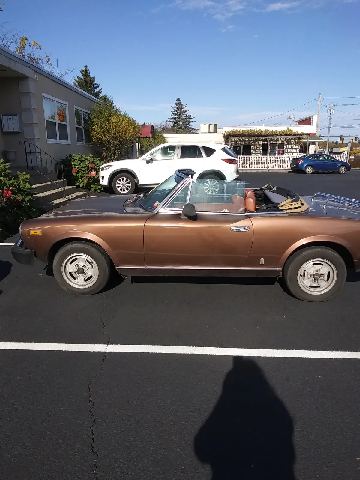 Fiat-124-1979-Brown-Camel