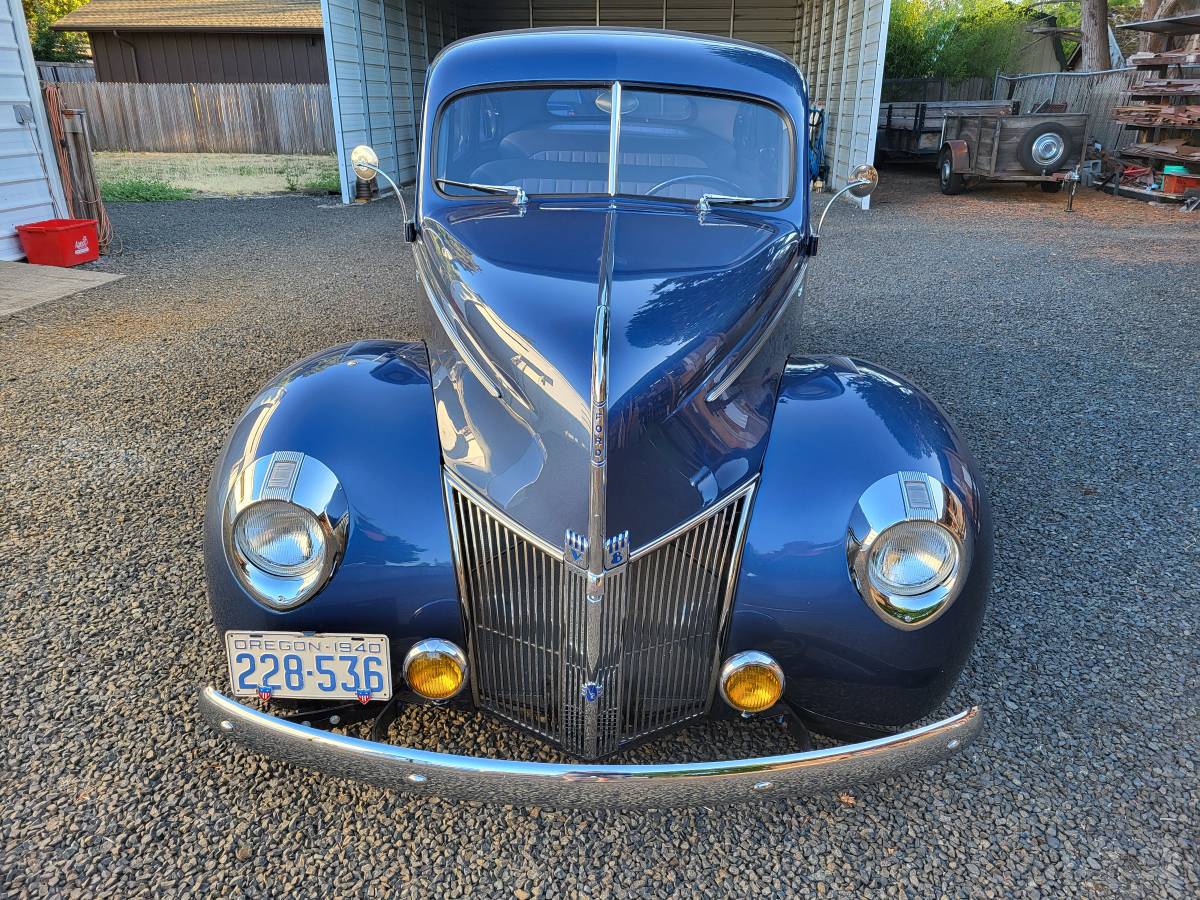Ford-1940-blue