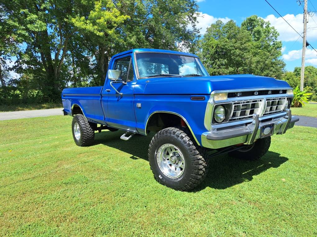 Ford-1976-blue