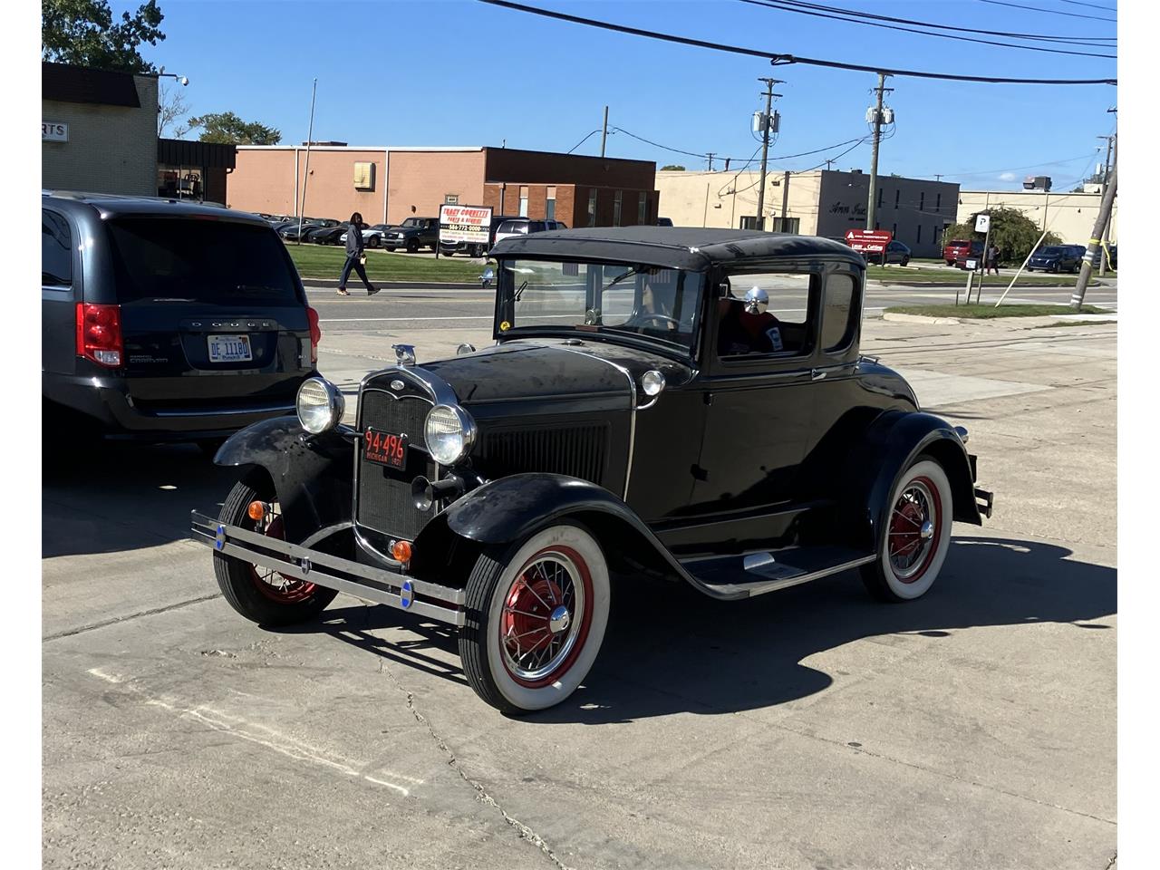 Ford-5-window-rumble-seat-coupe-1931-Black-Brown