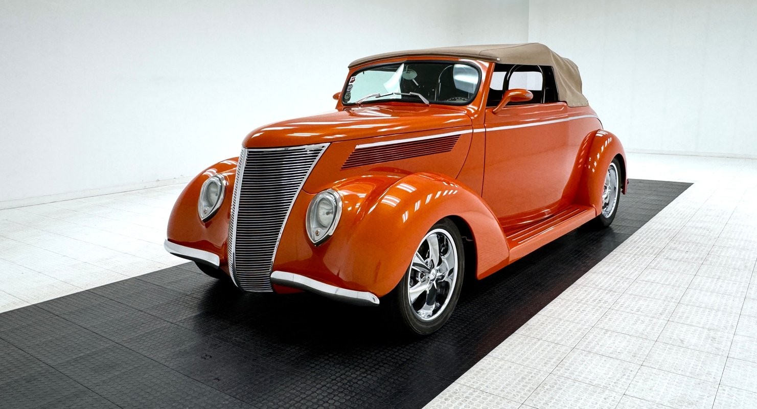 Ford 85 Deluxe 1937