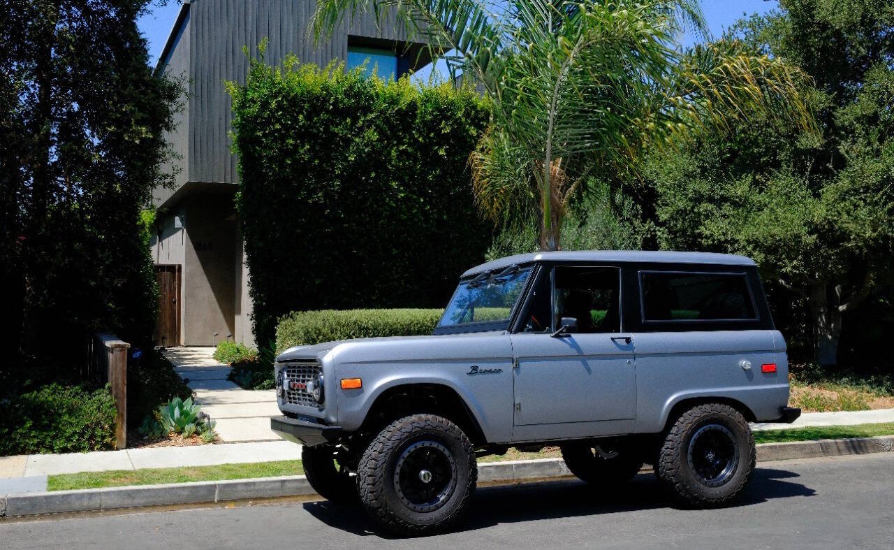 Ford-Bronco-1973-Gray-Blue-Steel-Custom-Black