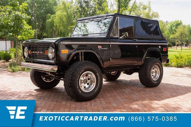 Ford-Bronco-1973-Raven-Black-Amber