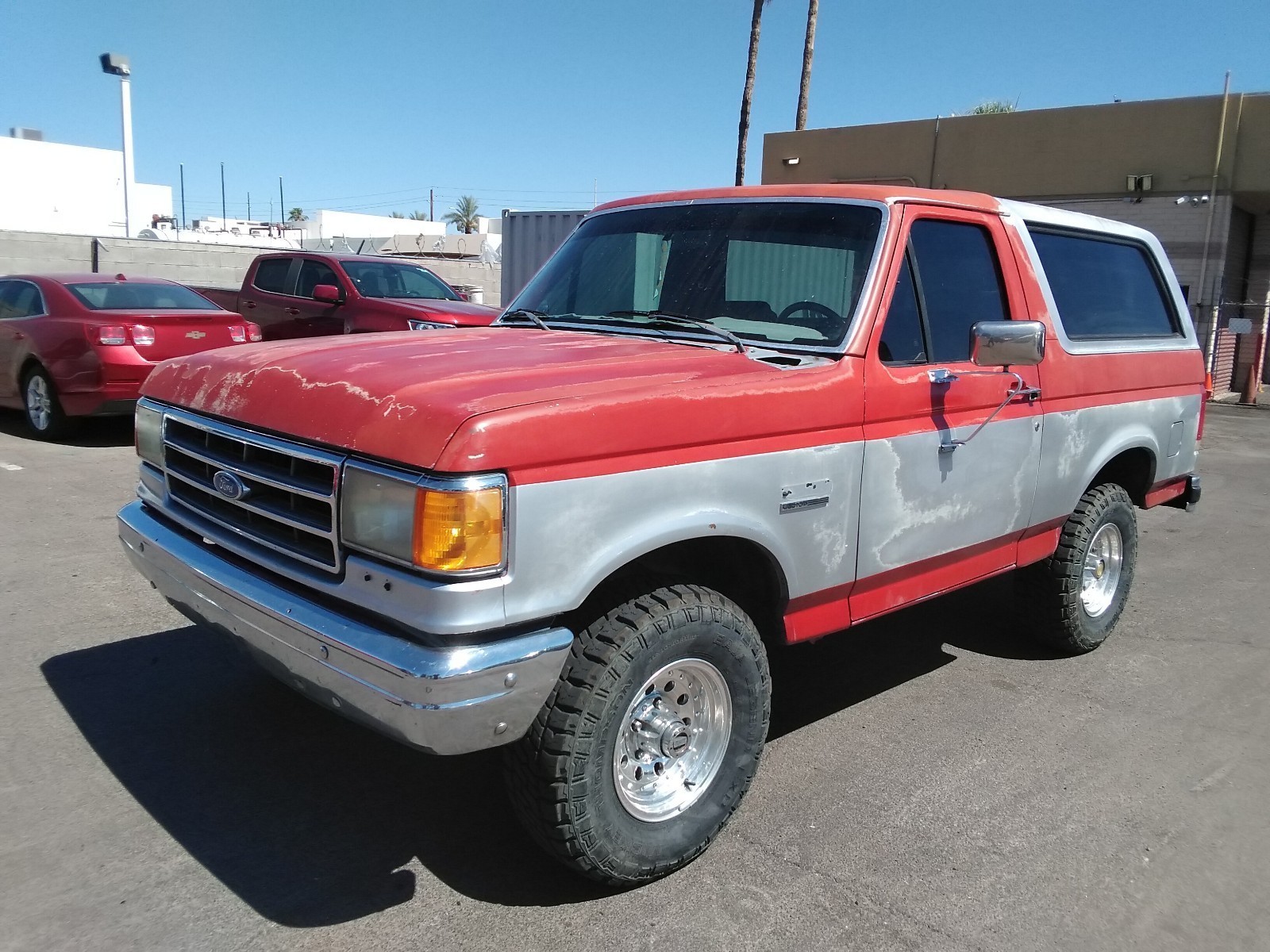 Ford-Bronco-1989-SUV