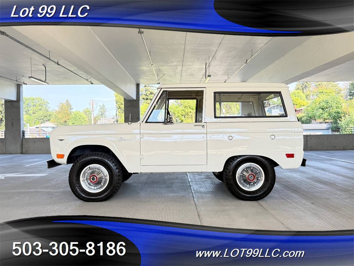 Ford-Bronco-4x4-28k-miles-351-v8-quotthree-on-the-treequot-3-1968-white