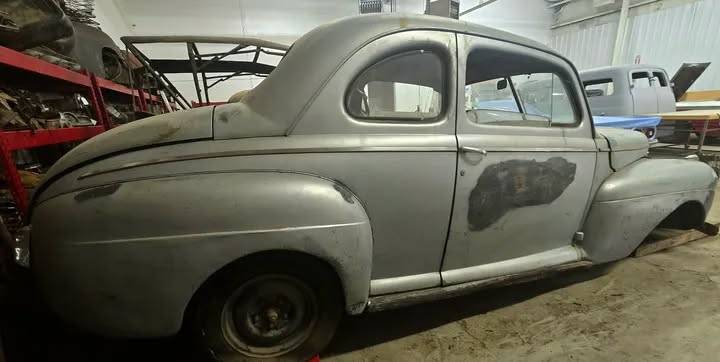 Ford-Business-coupe-1941