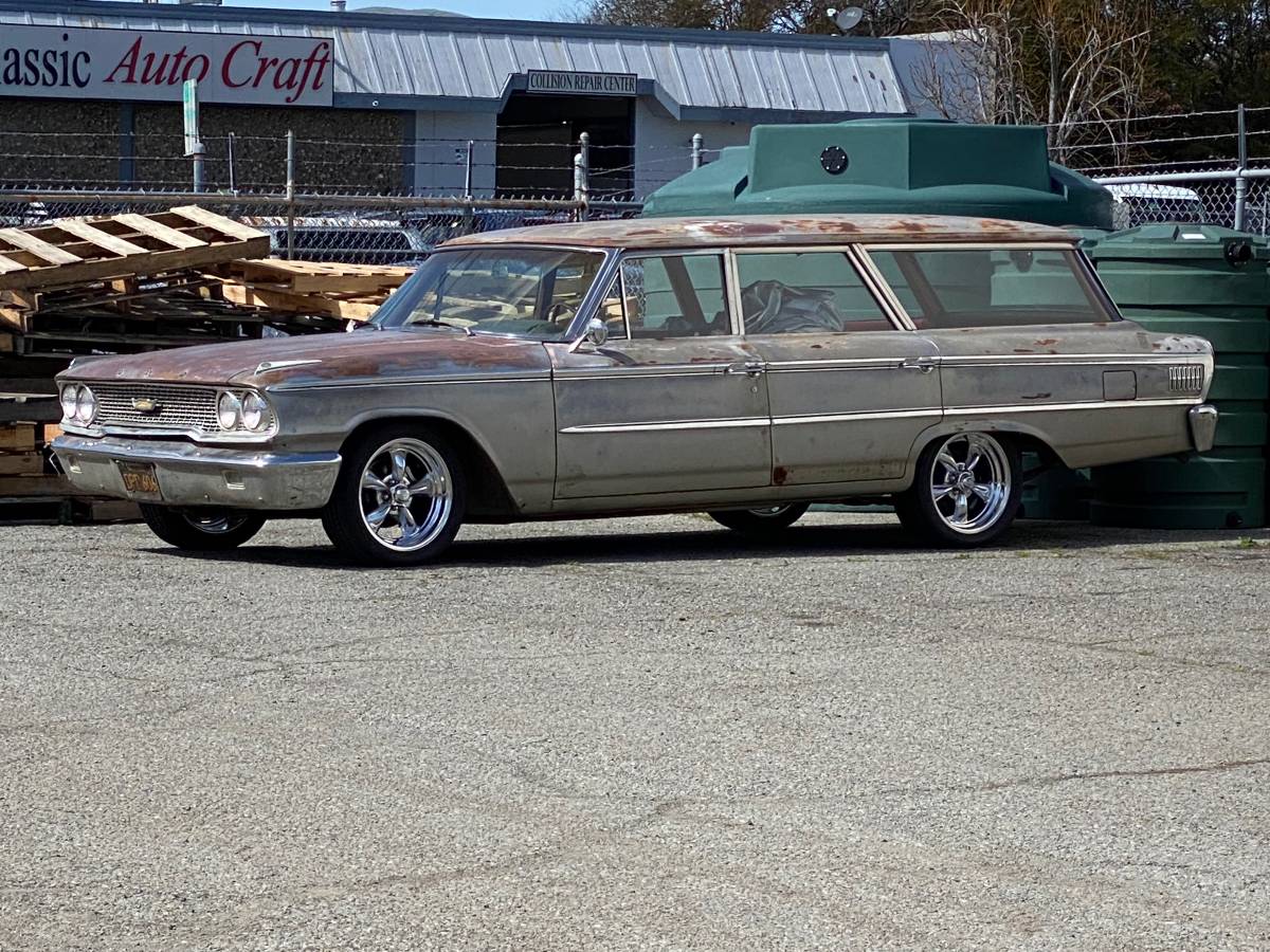 Ford-Country-sedan-1963-custom