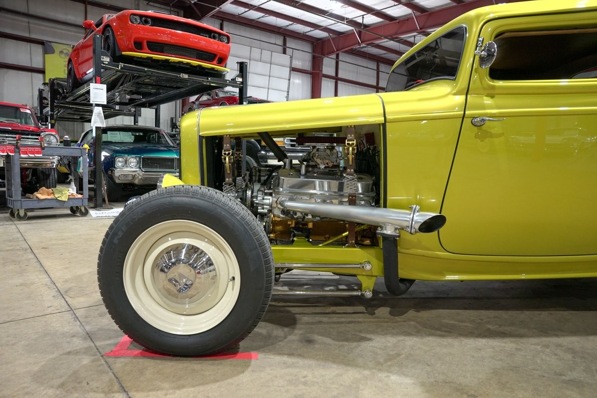 Ford-Coupe-1932-Coupe-Tan