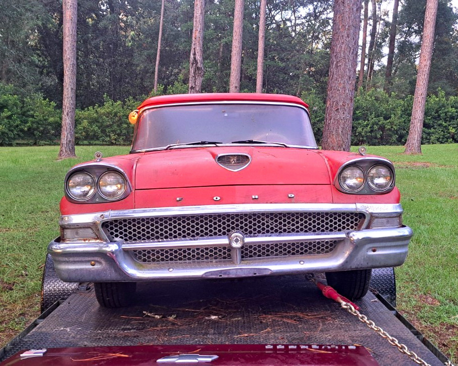 Ford-Courier-Sedan-Delivery-1958-Wagon-Red