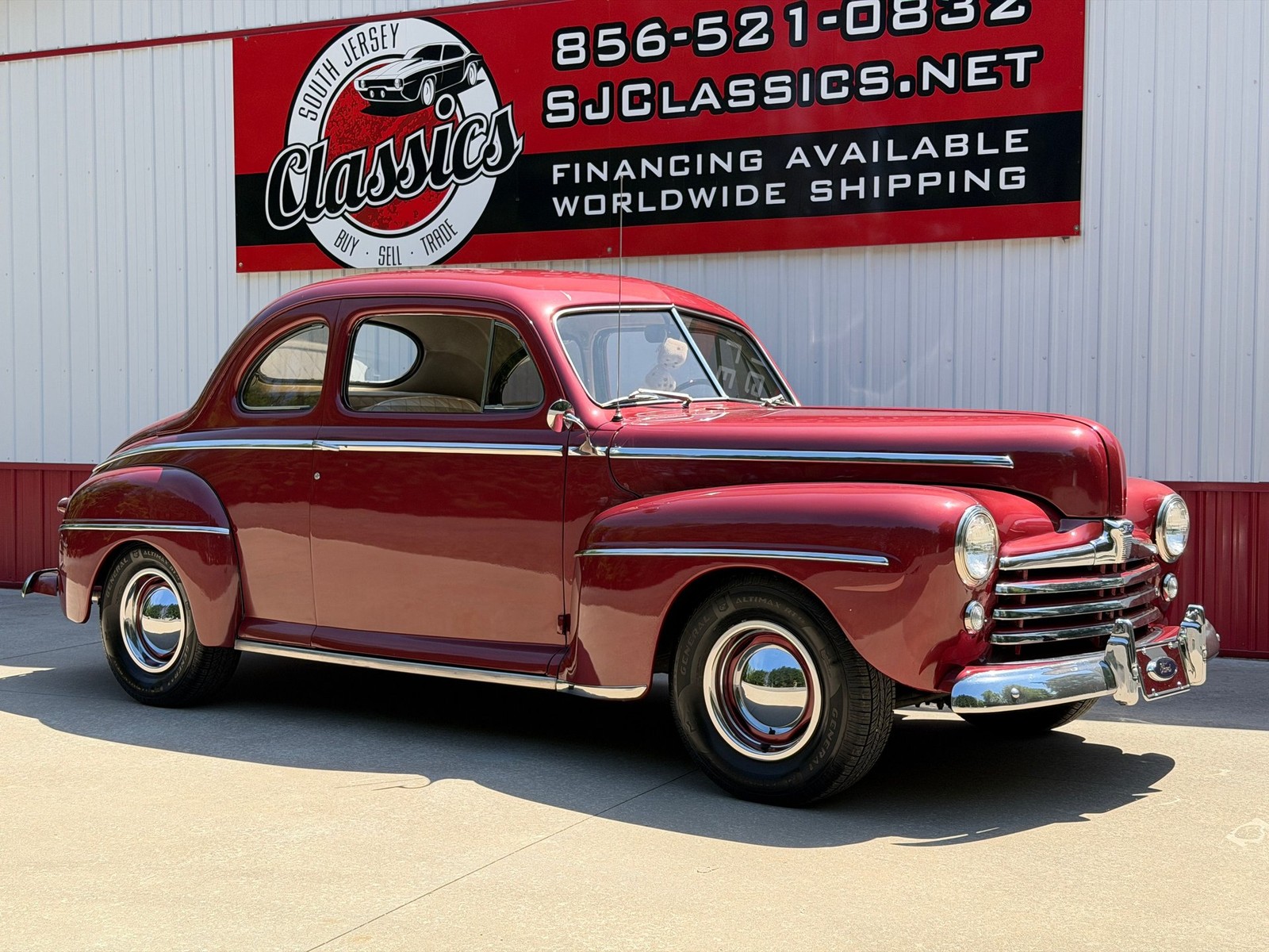 Ford Deluxe 1946