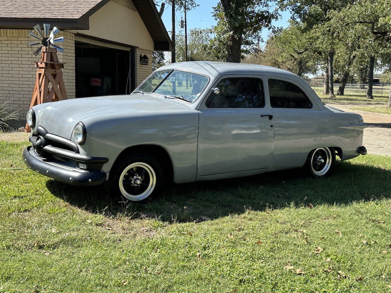 Ford Deluxe 1950