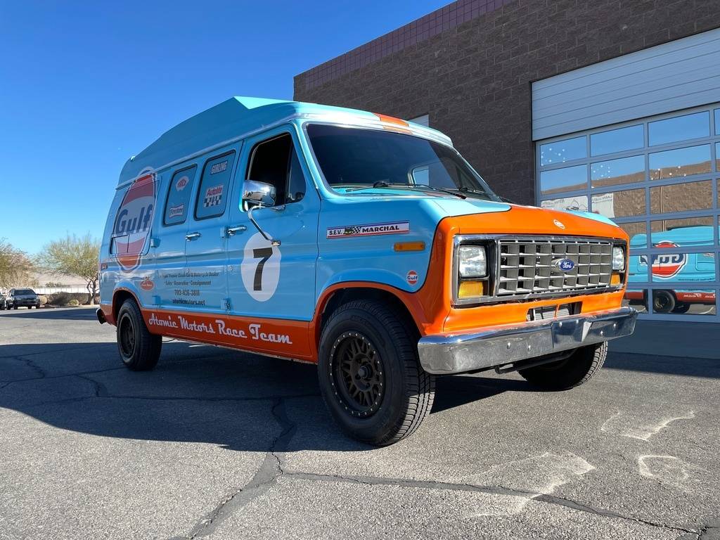 Ford-E-150-1989-blue