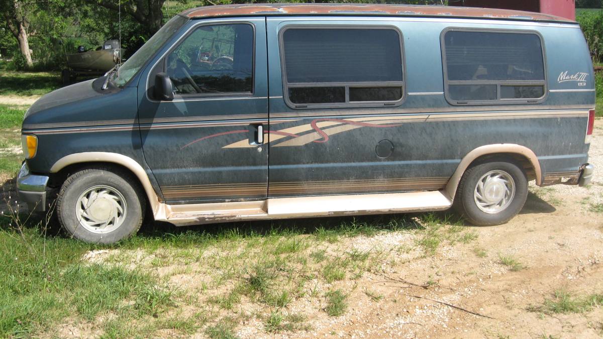 Ford-E-150-1996