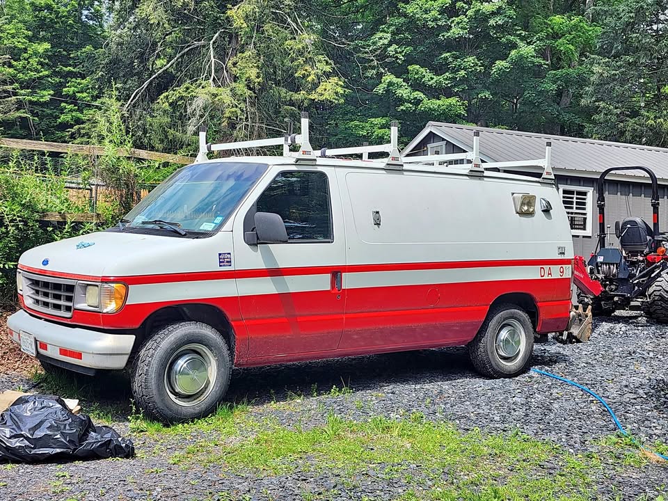 Ford-E-250-1992