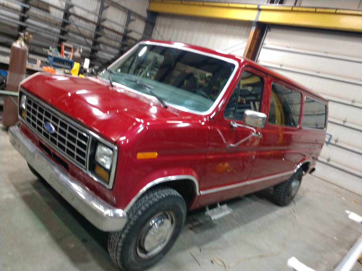 Ford-E-250-econoline-xl-1991-red