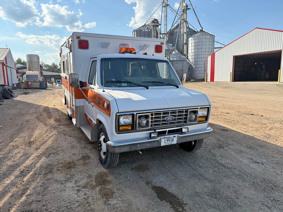 Ford-E-350-1989
