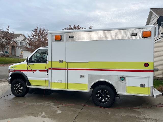 Ford-E-350-1992-White