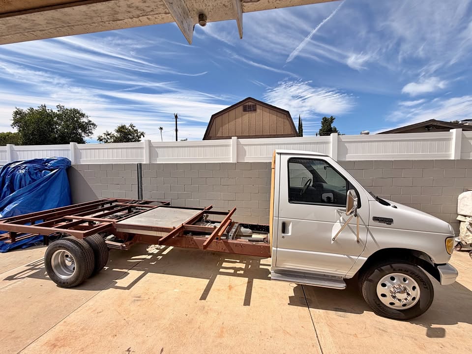 Ford-E-350-1995