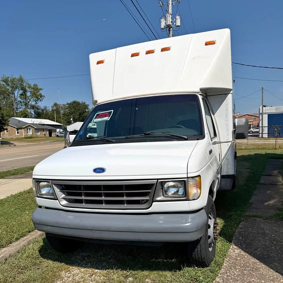 Ford-E-350-1996