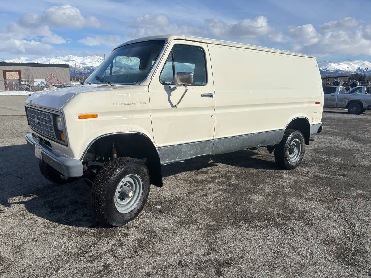 Ford-E-350-econoline-1988
