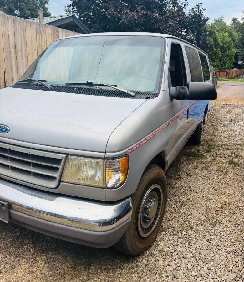 Ford-E-350-econoline-1994-grey