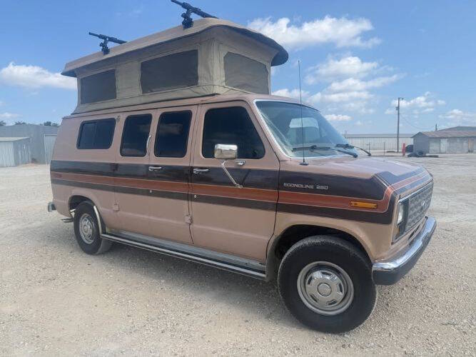 Ford-E250-econoline-1988