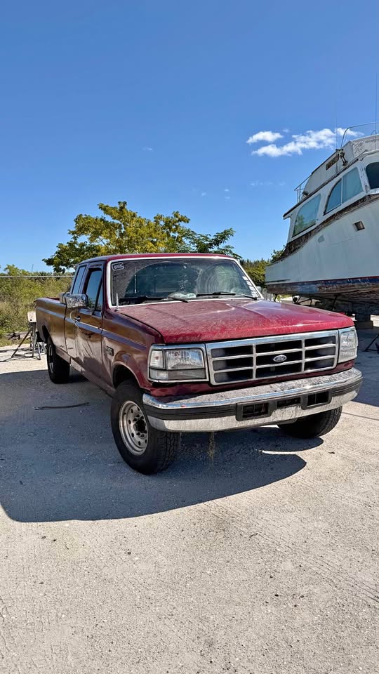 Ford-E250-super-duty-cargo-1995