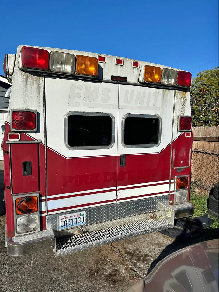 Ford-E350-1994