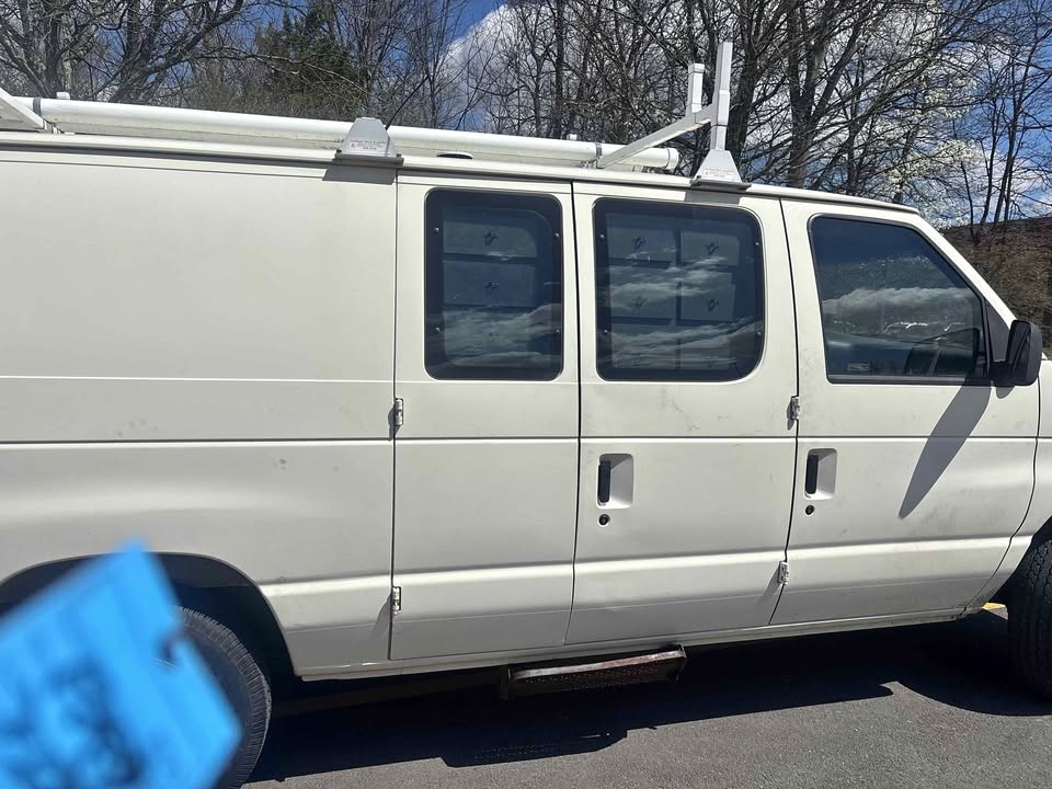 Ford-E350-super-duty-cargo-1992