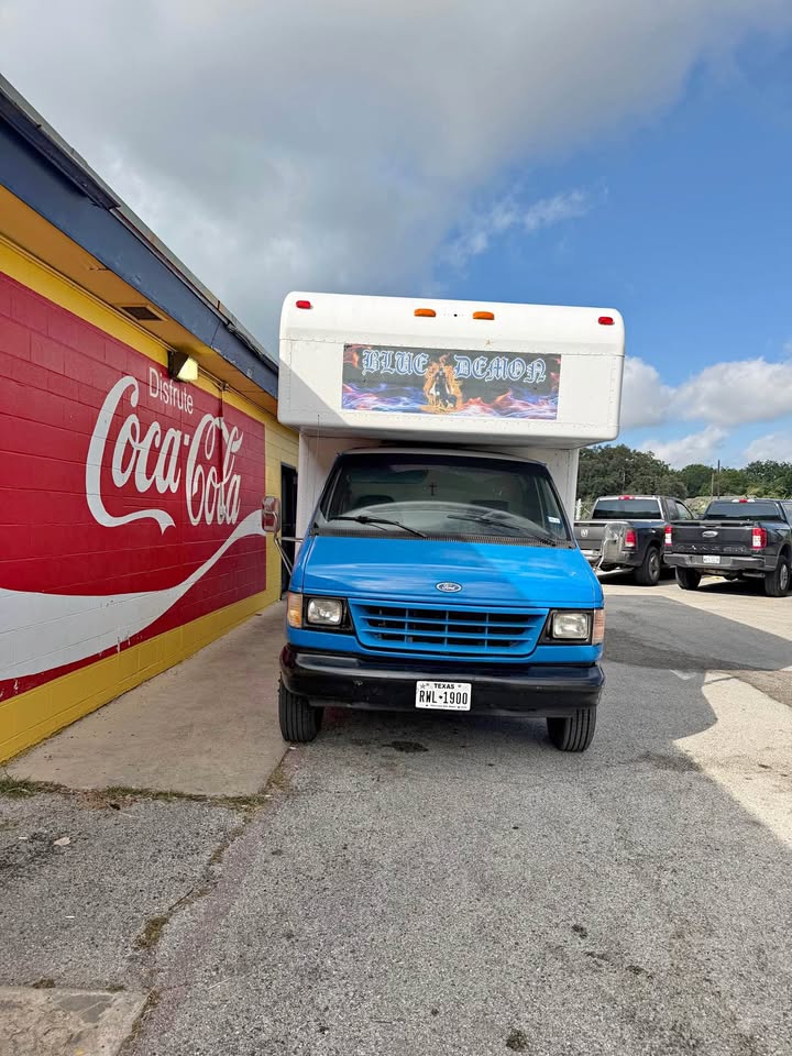 Ford-E350-super-duty-cargo-1995