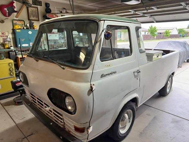 Ford-Econoline-1961