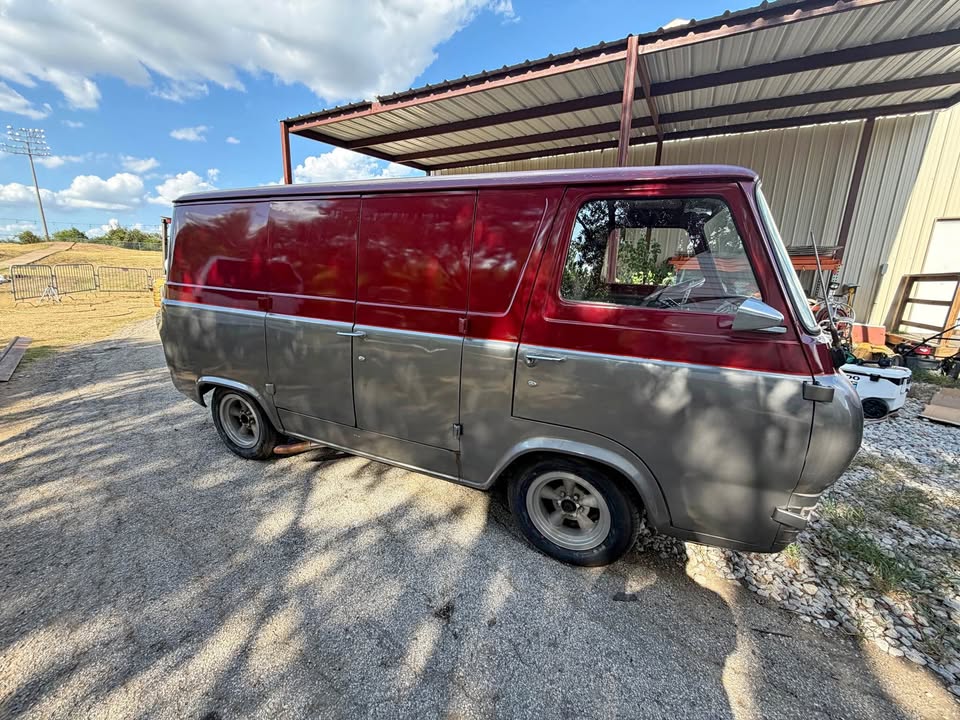 Ford-Econoline-1962