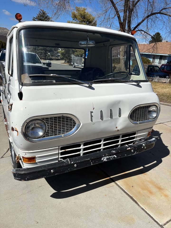 Ford-Econoline-1964