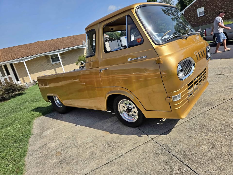 Ford-Econoline-1965