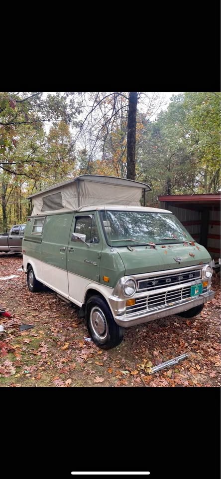 Ford-Econoline-1972