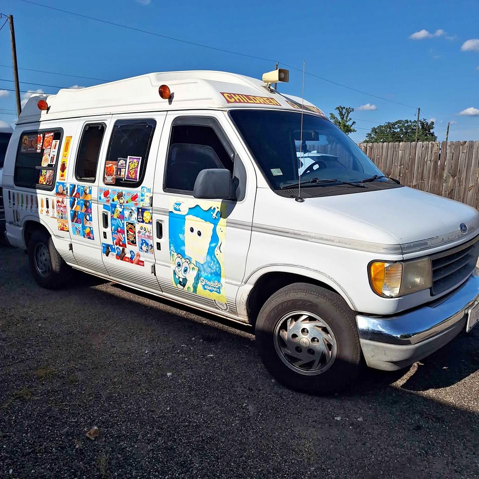 Ford-Econoline-1993