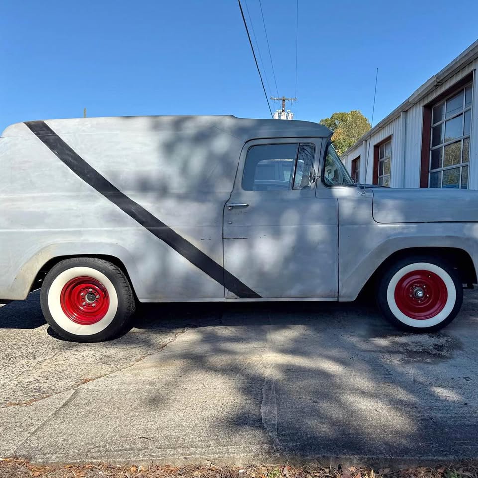 Ford-Econoline-e150-cargo-1959