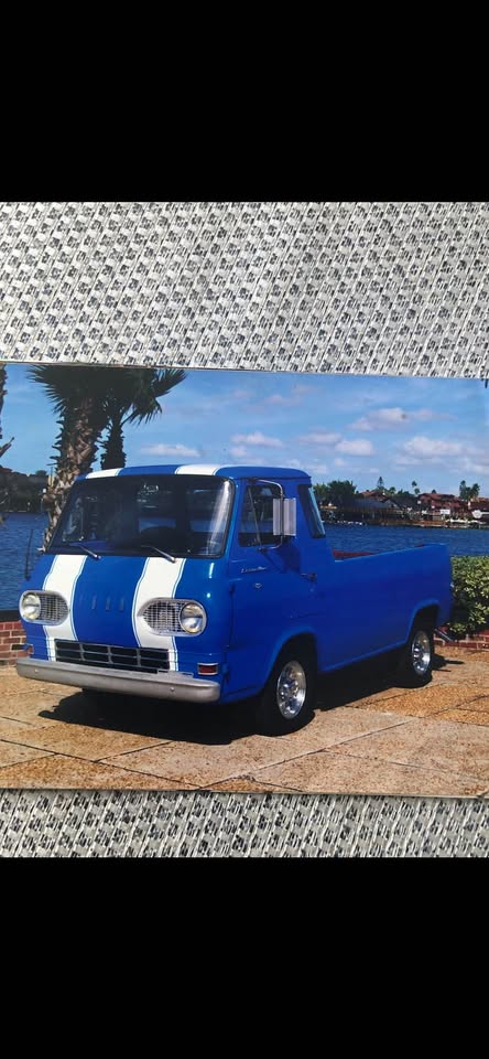 Ford-Econoline-e150-cargo-1966