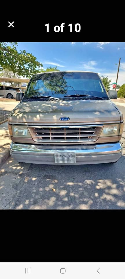 Ford-Econoline-e150-passenger-1992