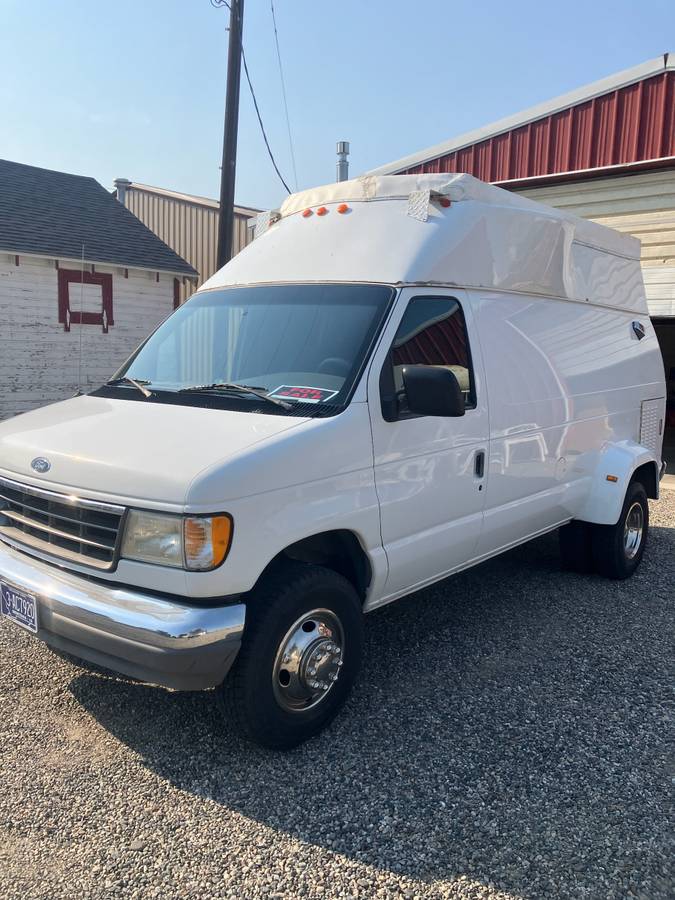 Ford-Econoline-e350-1995-white