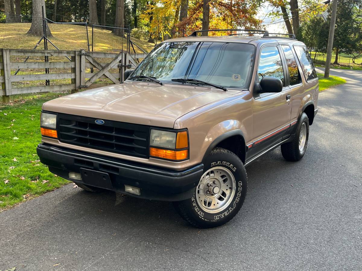Ford-Explorer-sport-1994