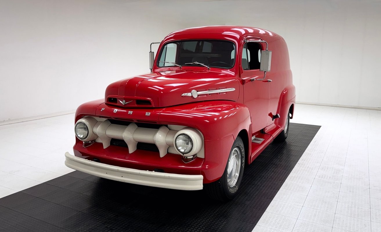 Ford-F-100-1951-Van-Tan