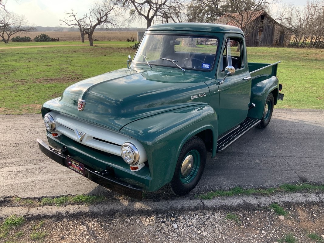 Ford F-100 1953