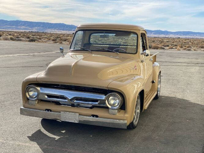 Ford-F-100-1955-Custom
